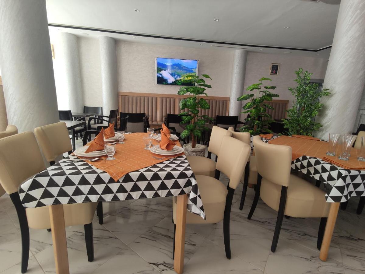Hotel Castiya M'Diq Ngoại thất bức ảnh